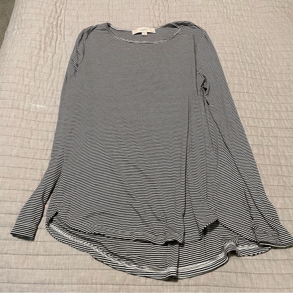 NWOT Loft Black & White Striped Long Sleeve Tee S Petite